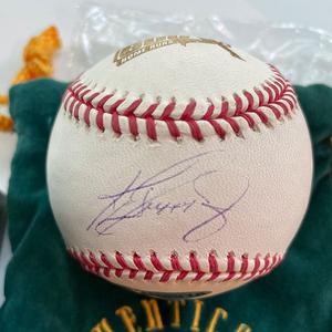 Ken Griffey Jr. Signed 600 HR Baseball - Upper Deck Authentication   MLB Hologram Buy Cheap Recommend