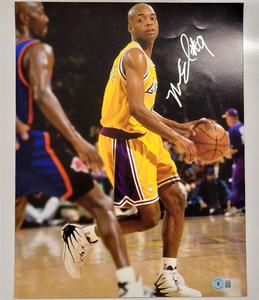 [READ] Nick Van Exel signed Los Angeles Lakers 11x14 Photo autograph BAS Beckett Free Shipping Footlocker Finishline