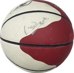 Yao Ming signed Basketball PSA/DNA Houston Rockets autographed Outlet View