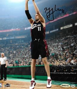 Zydrunas Ilgauskas Autographed Cleveland Cavaliers 8x10 Photo Signed UDA COA Cheap Online Online