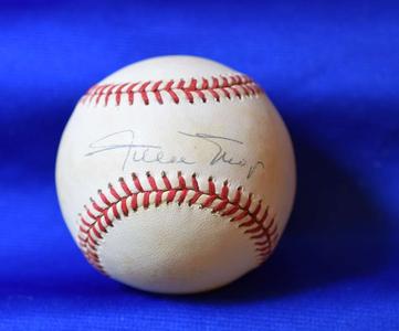 Willie Mays JSA LOA Signed National League Autograph Baseball Outlet Best Sale
