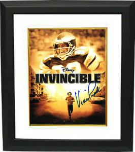 Vince Papale signed Disney Invincible Movie 8x10 Photo Framed - JSA (Eagles) Buy Cheap Huge Surprise