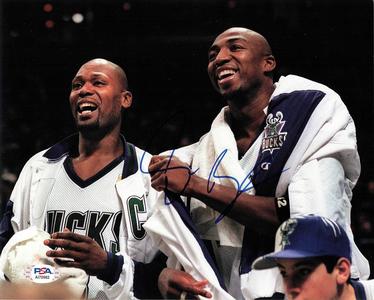 Vin Baker signed 8x10 photo PSA/DNA Milwaukee Bucks Autographed Extremely Cheap Pice