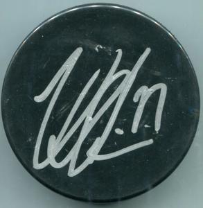 Victor Hedman Autographed Hockey Puck (JSA) Sale Authentic