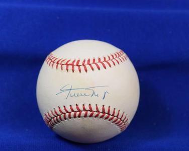 Willie Mays Beckett BGS Autograph National League Signed Baseball Best Deals