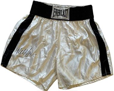 Wladimir Klitschko Autographed Everlast Boxing Trunks (JSA) Official For Sale