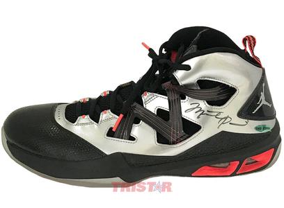 Michael Air Jordan Signed Nike Shoe Chicago Bulls UDA High Quality Cheap Pice