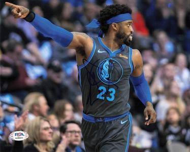 WESLEY MATTHEWS signed 8x10 photo PSA/DNA Dallas Mavericks Autographed Clearance Clearance