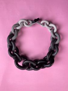 Collar Eslabón Degradé Negro Top Quality Online