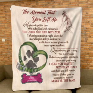 Custom Personalized Memorial Pet Pawprint Fleece Throw/Quilt Blanket - Memorial Gift Idea For Dog/Cat/Pet Lover - The Moment That You Left Me Classic