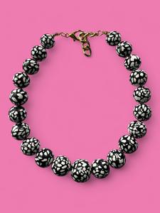 Collar Esferas Black and White Cheap Low Shipping