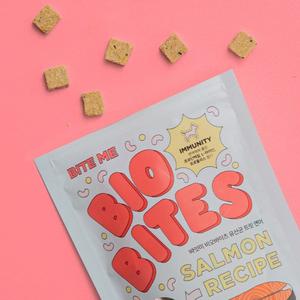 Bite Me Freeze-Dried Lactobacillus & Salmon, Dog and Cat Treats, 30g Clearance 2025 Unisex