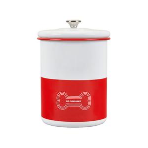 Le Creuset 4.25 qt. Treat Jar with Stainless Steel Knob - Red Visit For Sale