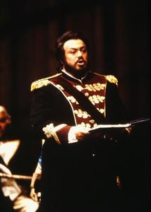 Luciano Pavarotti mlad Cheap Pice Outlet