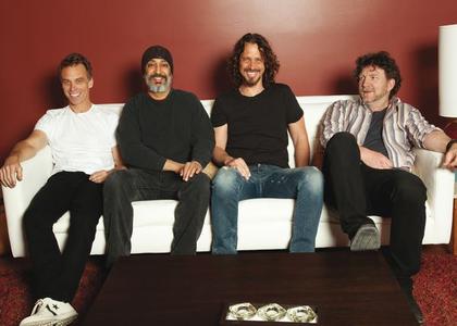 Soundgarden kauc Outlet Explore