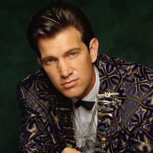 Chris Isaak odelo Buy Cheap Recommend