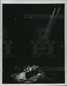 1952 Press Photo Hebrew Union Cantofs Ensemble Singing Chorals in New York Ost Release Dates