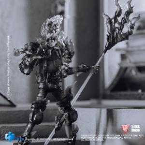 HIYA Exquisite Mini Series 1/18 Scale 4 Inch JUDGE DREDD Black and White Judge Fire Action Figure Outlet Footaction