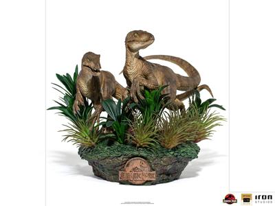 Iron Studios Jurassic Park Just The Two Raptors Deluxe 1/10 Scale Statue Professional Online