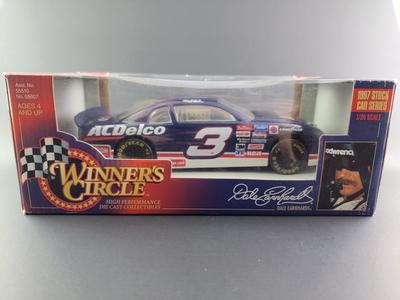 Winner's Circle - Chevrolet Monte Carlo Stock Car - 1997 *1/24 Scale* Free Shipping Shop
