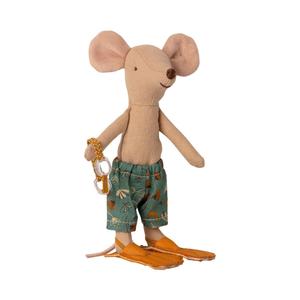 Maileg Beach Mice, Big Brother in Cabin de Plage Shop For Online