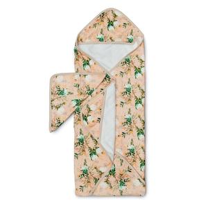 Blushing Protea Hooded Towel Set New For Sale