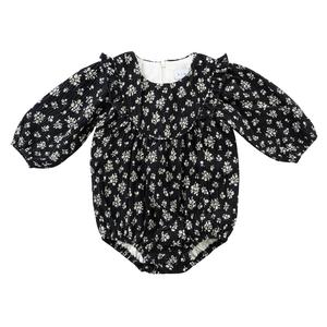 Crinkle bib black set by Klai Cheap Cheap Online