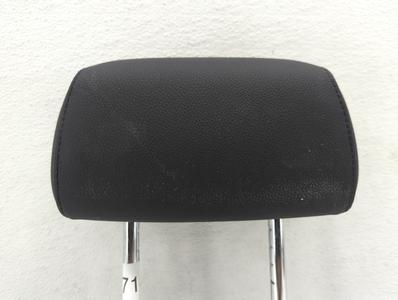 2007-2013 Bmw 328i Headrest Head Rest Front Driver Passenger Seat Fits 2007 2008 2009 2010 2011 2012 2013 OEM Used Auto Parts Sale Manchester