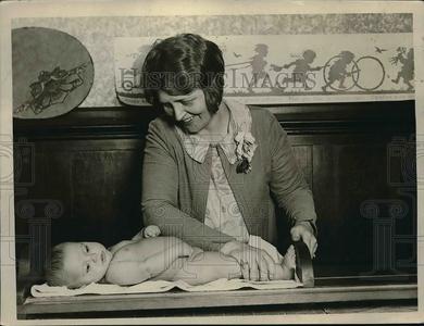 1926 Press Photo Sarah Catherine Maloney Perfect baby Outlet Brand New Unisex