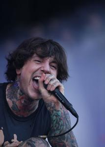 Bring Me the Horizon i mikrofon Clearance Websites
