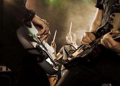 Rok bendovi gitare With Credit Card Online