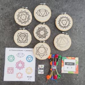 KIT DE BORDADO 7 CHAKRAS NAMASTÉ Outlet For You