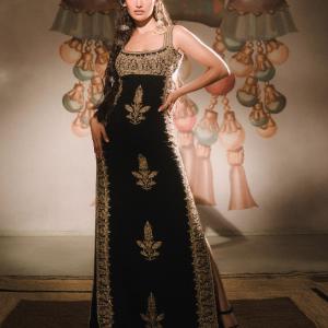 The Anjeer Pak Gown Big Discount Cheap Pice