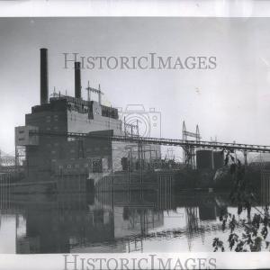 1954 Press Photo Conveyor Belt Free Shipping Fashion Style