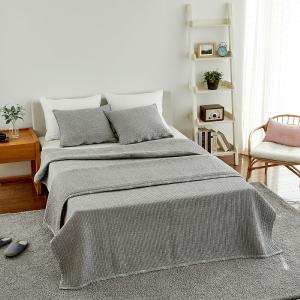 Viscose Rayon Quilt & Bedspread in Grey Cheap Excellent