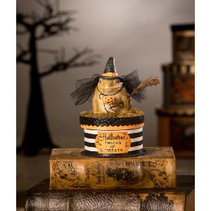 Witchy Toad On Box Figurine Wholesale Pice