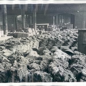 1941 Liverpool, England US War Supplies on Docks, Cotton Bales Press Photo Wiki Cheap Pice