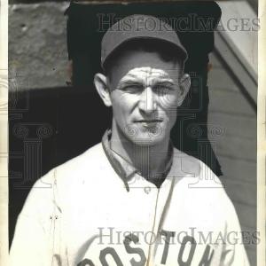 1935 Press Photo Red Sox 2nd BAseman Dib Williams - neb10972 Sale Wiki