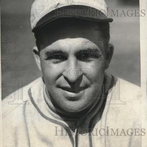 1933 Press Photo Fred Fitzsimmons Pitcher New York Giants Wrigley Field MLB Cheap Sale Discounts