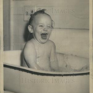 1944 Press Photo Priscilla Ruth MacDougall Daughter Of Curtis D. MacDougall Outlet Locations Cheap Pice