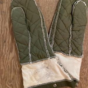 Vintage Canadian Quilted Trigger Mitt Liner Discount Best Sale
