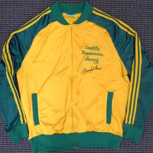 Supersonics Lenny Wilkens Autographed Signed Game Used Coaches Jacket MCS #51097 Amazon Footaction