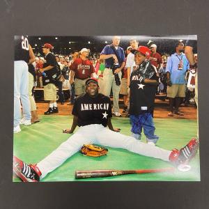 Vladimir Guerrero Jr signed photo 11x14 PSA/DNA Blue Jays autographed Vlad Buy Cheap Popular