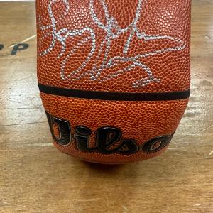 Larry Johnson signed baseketball Discount 2025 Newest