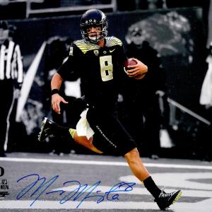 MARCUS MARIOTA AUTOGRAPHED SIGNED 16X20 PHOTO OREGON DUCKS MM HOLO STOCK #89243 Buy Cheap Nicekicks
