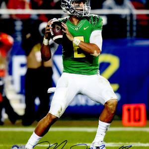 MARCUS MARIOTA AUTOGRAPHED SIGNED 16X20 PHOTO OREGON DUCKS MM HOLO STOCK #89225 Buy Cheap Footlocker Pictures