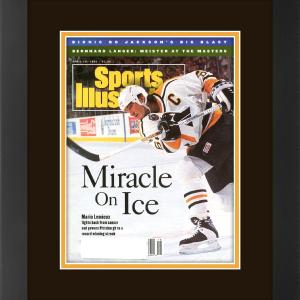 Mario Lemieux  Pittsburh Penguins Matted and Professionally Framed Sports Illustrated Magazine April 19, 1993 Original Issue Free Shipping Fashion Style