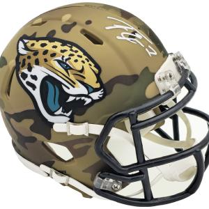 TRAVIS ETIENNE AUTOGRAPHED JAGUARS CAMO SPEED MINI HELMET BECKETT WITNESS 225127 Buy Cheap Visit