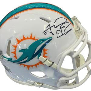 Tua Tagovailoa Autographed Dolphins Speed Mini Helmet Outlet Top Quality