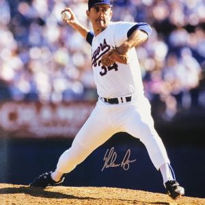 NOLAN RYAN AUTOGRAPHED 16X20 PHOTO TEXAS RANGERS BECKETT BAS STOCK #201262 Free Shipping For Nice